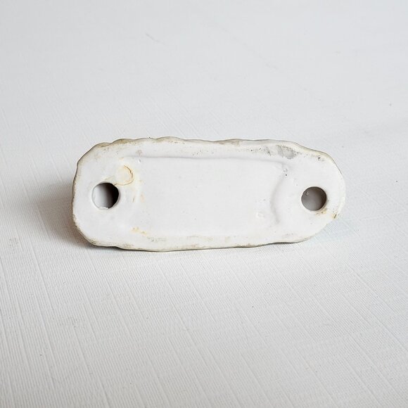 VINTAGE Dickens Collectables Hand-painted Porc Sledding Children Village ZELLERS - Picture 3 of 5